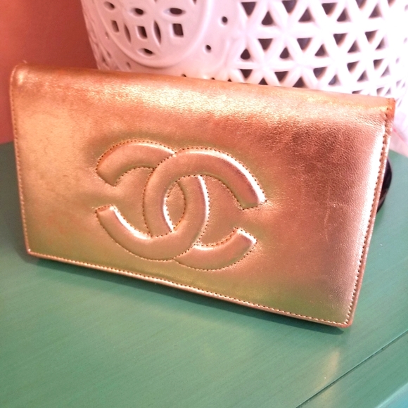 Handbags - Gold Leather Wallet With CC Emblem on Front
